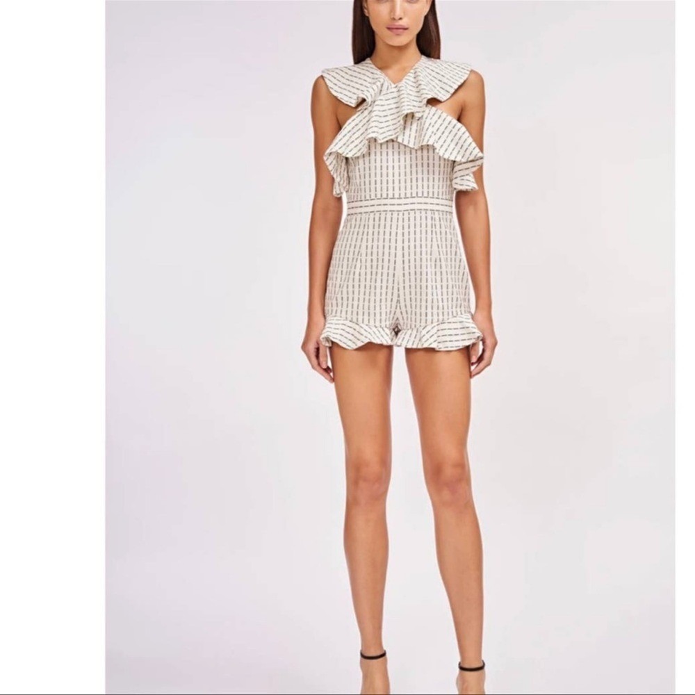 AMUR Marlee Black White Stripe Ruffled Flutter Sleeveless Romper Size 2